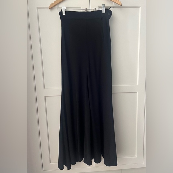 Byblos wool maxi skirt size 6 black made in Italy - Picture 1 of 10